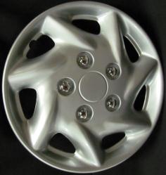 Deluxe 14 Inch Directional Silver Hubcap